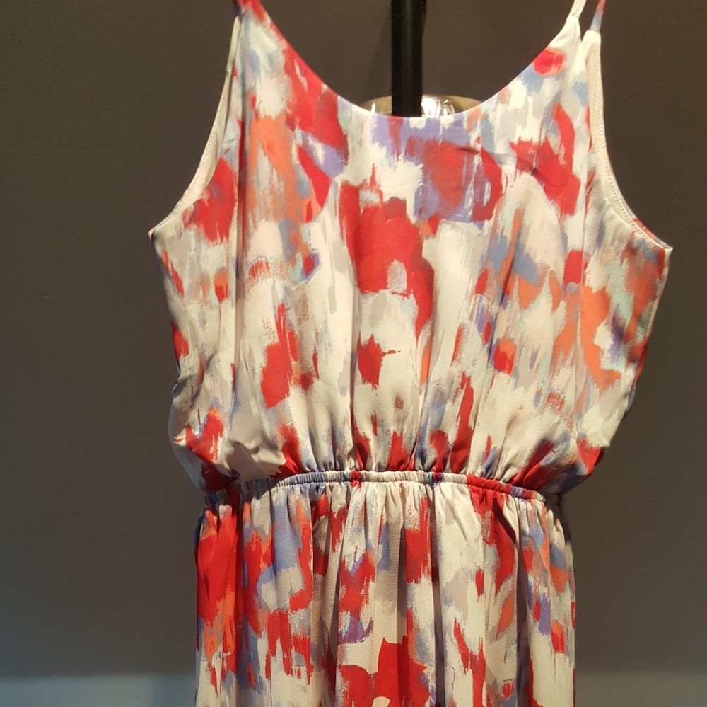 Dress - Picture 2 of 4